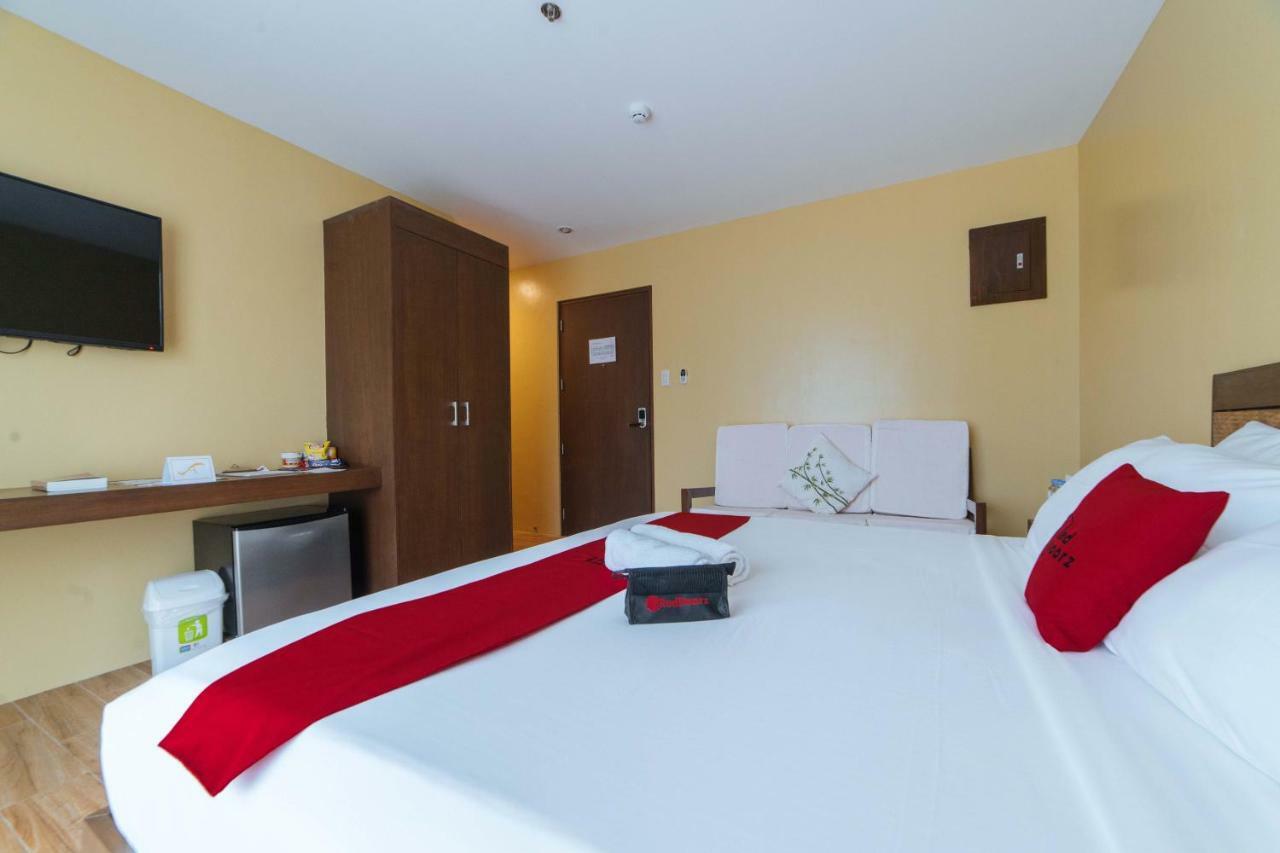 Reddoorz Premium Near Health Centrum Banica Roxas Extérieur photo