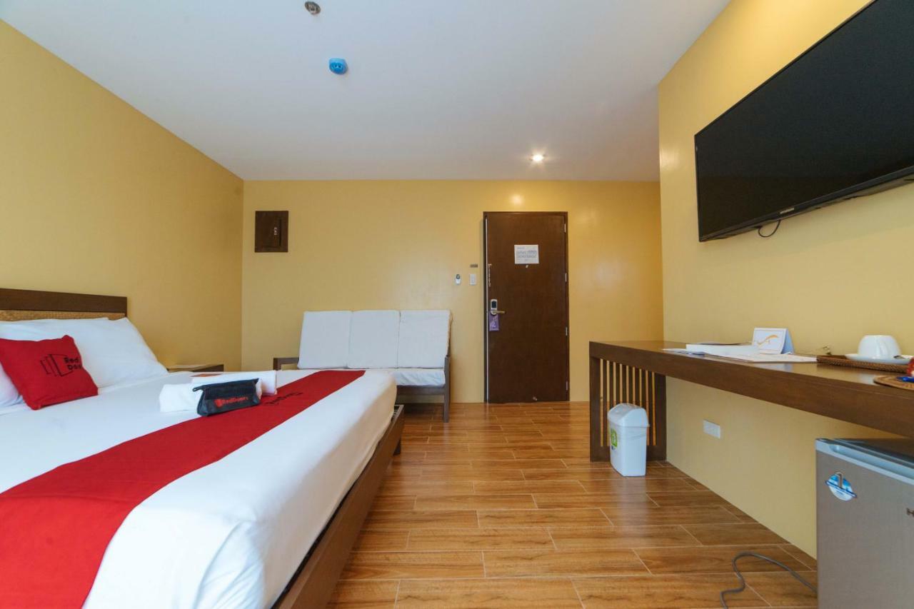 Reddoorz Premium Near Health Centrum Banica Roxas Extérieur photo